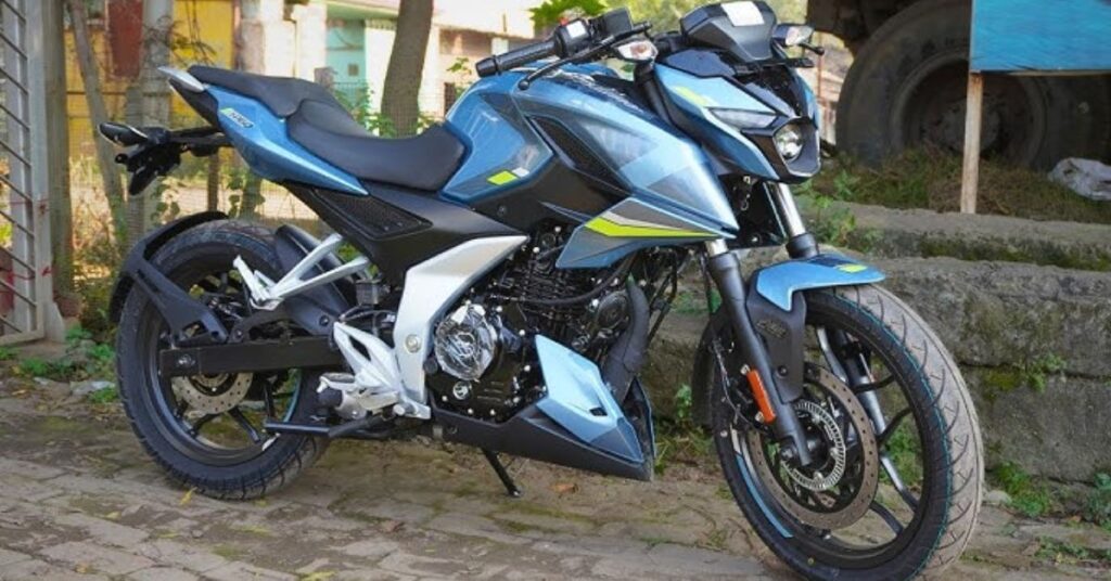 Bajaj Pulsar N160